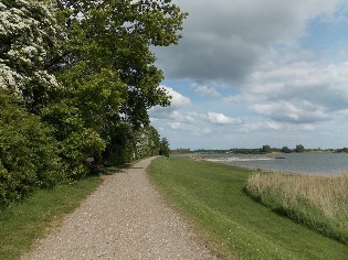 Weg nach Arnis