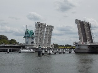 Klappbrücke über die Schlei in Kappeln