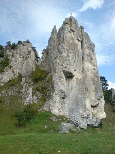 Burgsteinfelsen bei Dollnstein - Altmühltal-Radweg