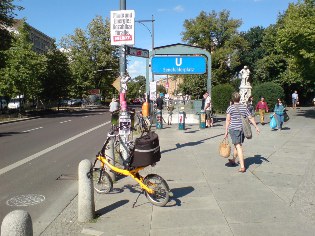 Radweg Berlin - Usedom: Mittenmang am Senefelderplatz