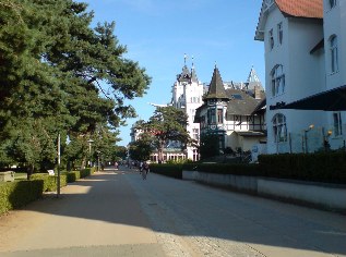 Radweg Berlin - Usedom: Bäderarchitektur in Zinnowitz