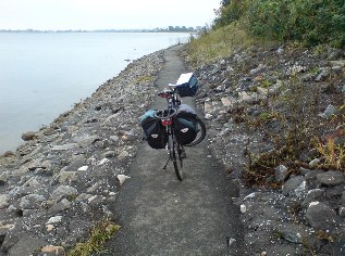 Ostseeküsten-Radweg bei Ohrfeldhaff