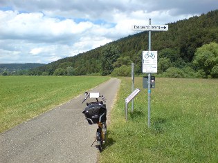 Unterwegs auf dem Donau-Radweg: Unweit der Donauversickerung