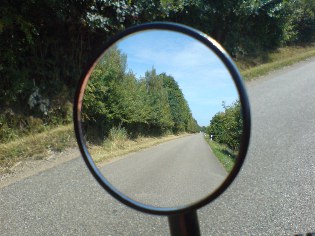 Blick auf den Donau-Radweg bei Wörth