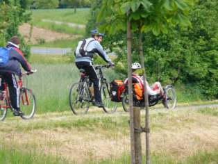 Radler am Mainradweg