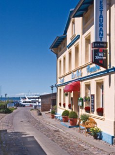 Pension Zur Mole, Wiek / Rügen, Ostsee-Radweg, Rügenrundweg