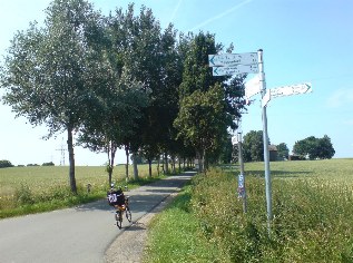 Unterwegs auf dem Ostseeküsten-Radweg: Unweit Ovendorfer Hof